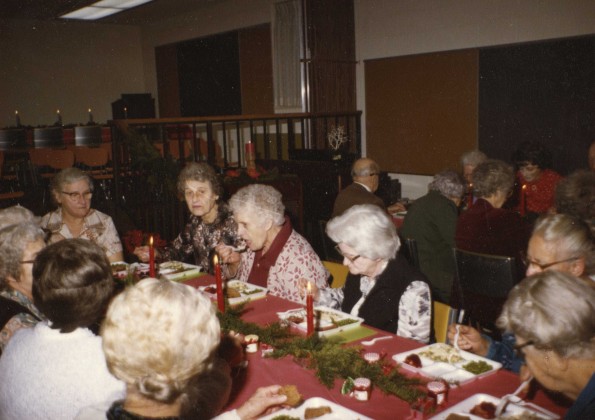 [Senior citizens Christmas party in 1980]