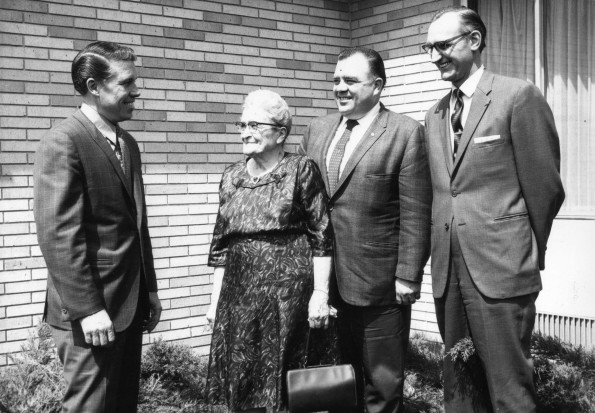 [Donation of an agricultural scholarship to Andrews University]