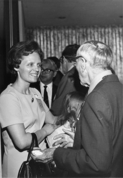 [An alumna talking with C. N. Keiser during Andrews University's 1972 alumni weekend]