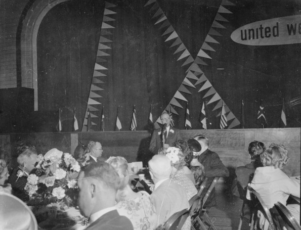 Andrews University alumni Homecoming banquet of 1960