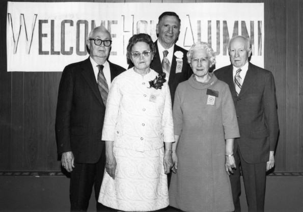 [Members of the golden anniversary class of 1922 at Andrews University's 1972 alumni homecoming]