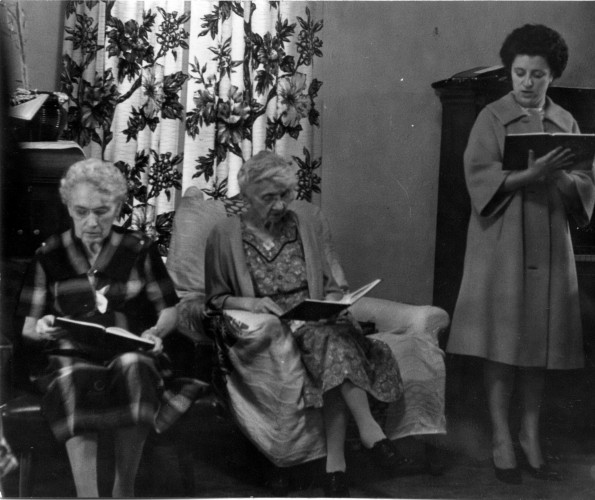 [Sunshine Band from Andrews University visits a nursing home]