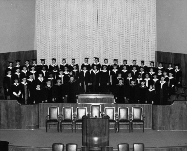 A group of  Seventh-day Adventist Theological Seminary graduates '58