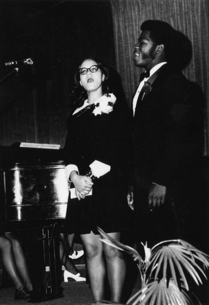 [Andrews University Academy students sing a duet]