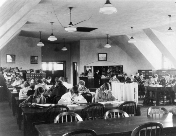 [Emmanuel Missionary College library on the top floor of the admin building]