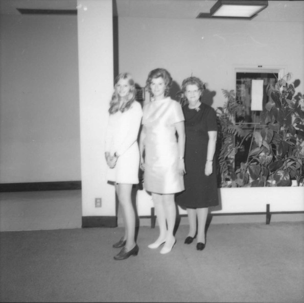 Kenneth Wright's family reunion