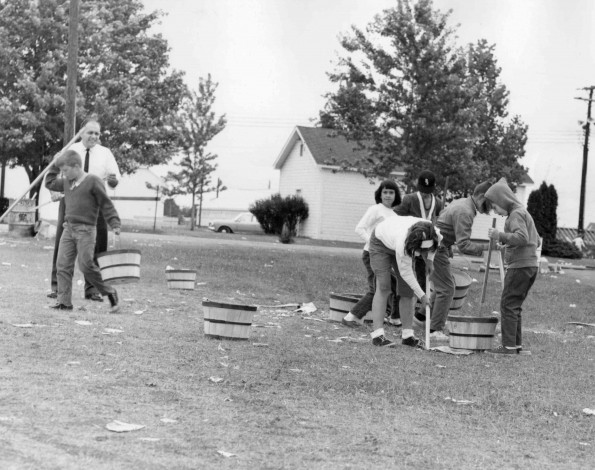 [Children picking up trash with Anthony Castelbuono]
