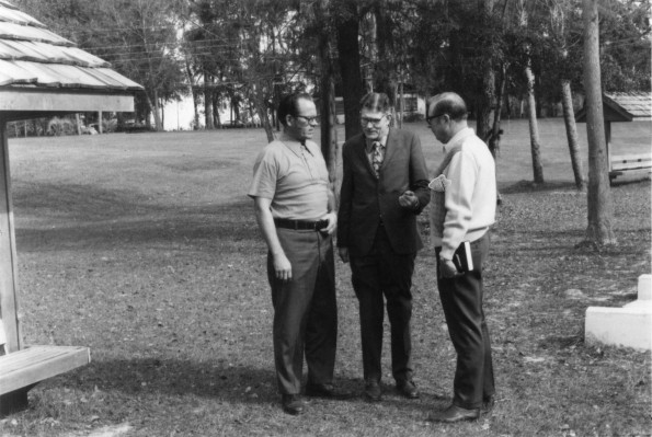 [Wilson J. Trickett and Andrews University alumni at the 1972 AUAA retreat in Florida]