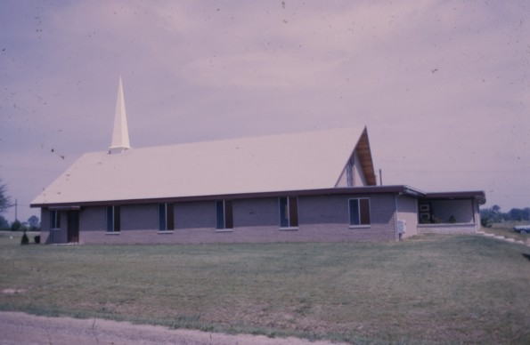 Lapeer, Michigan Seventh-day Adventist Church, side view