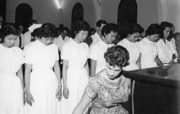 [Unknown group of people connected with Saigon Adventist Hospital]