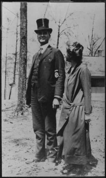 Dr. and Mrs. Floyd Bralliar