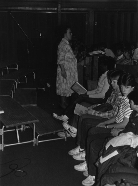 Josephine Cunnington Edwards speaking at the Arkansas-Louisiana Conference Elementary School Music Festival in Little Rock, AR