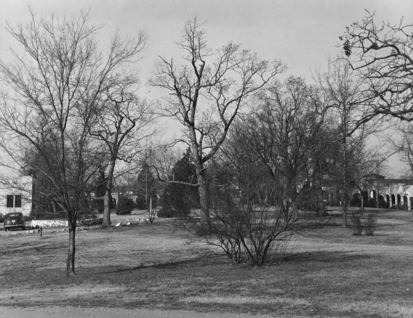 [A view of the Madison Rural Sanitarium and Hospital]