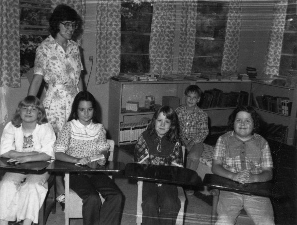 Brenda Poe and her students at the Bonnerdale Seventh-day Adventist School