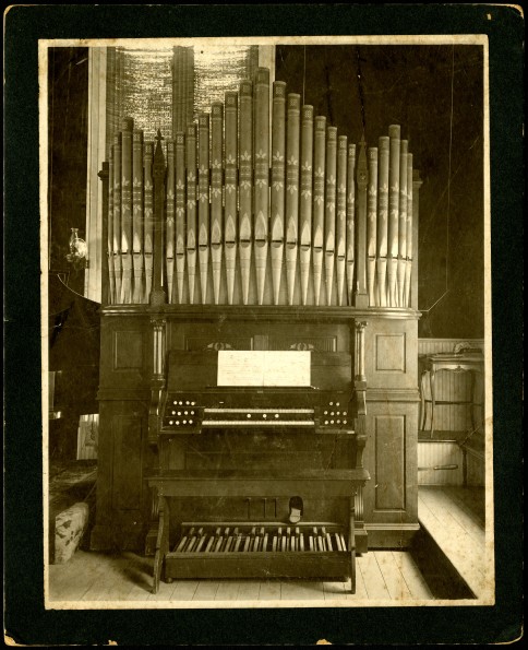 Battle Creek College organ