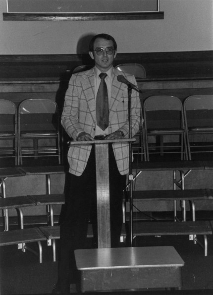 Don Hevener speaking at the Arkansas-Louisiana Conference Elementary School Music Festival in Little Rock, AR