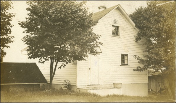 Unknown building associated with Madison College